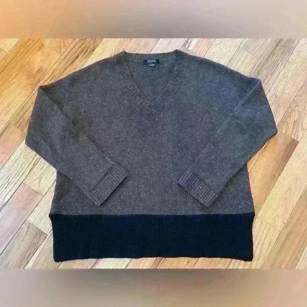 Christopher Fischer Brown/Black V-Neck Cashmere Sweater Womens Size Large? READ